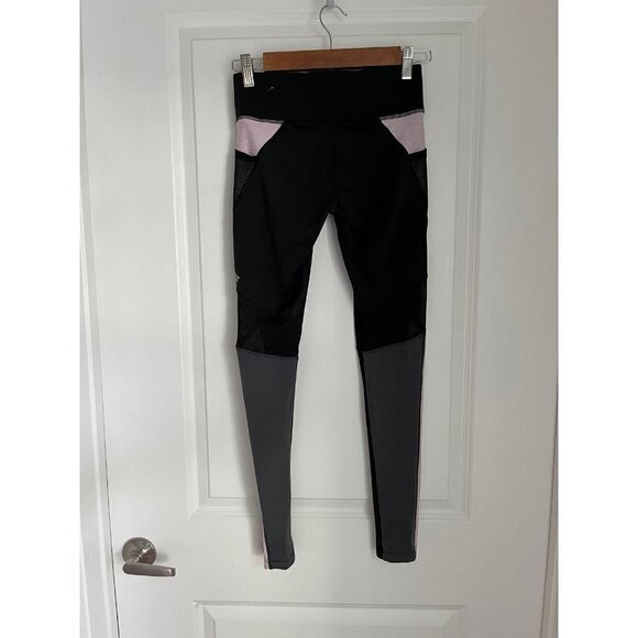 Victoria’s Secret Leggings - Picture 2 of 2